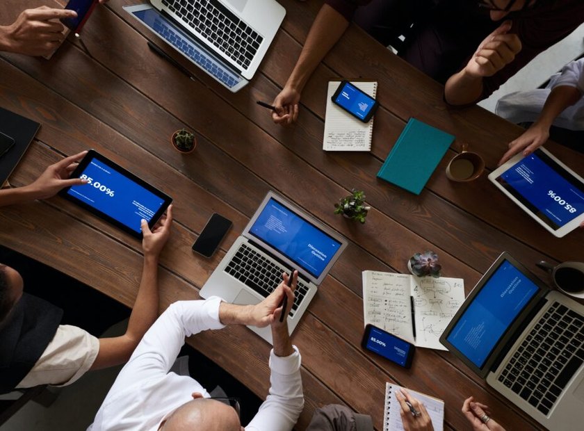 Business owner meeting with an accounting professional
